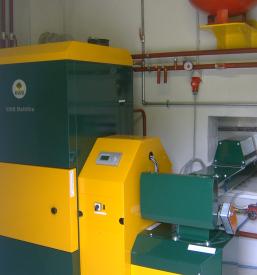 Izvedba kurilnice na sekance Col