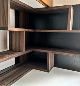 Unikatni izdelki iz lesa, Kranj