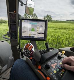 prodaja male kmetijske mehanizacije Slovenija