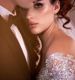 ugoden poročni fotograf