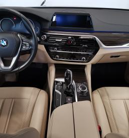 Poliranje vozil Ljubljana