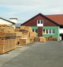 Pohištvo po meri in razrez iverala