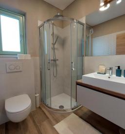 Počitniška hiša z bazenom