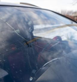 Profesionalna popravila avtostekel Ljubljana