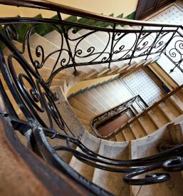 Izdelava kamnitih granitnih stopnic Primorska