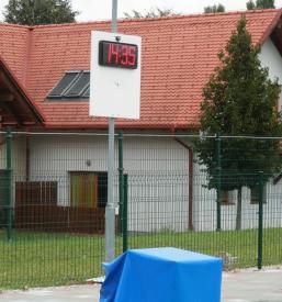 LED ure Slovenija