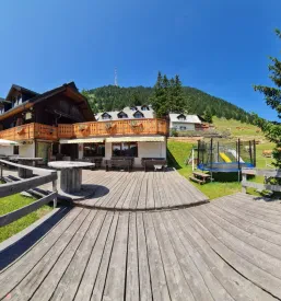 Affordable bed and breakfast Krvavec