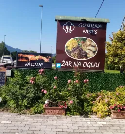 Balkanska hrana Vrhnika