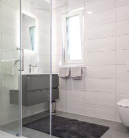 Rent a luxury room or apartment near castle Bogenšperk, Litija