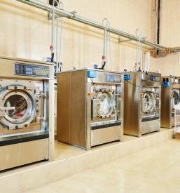 Günstiger Waschsalon Štajersko