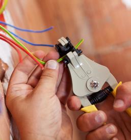 Kvalitetna prenova elektroinštalacij