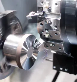 Dober monter industrijskih strojev Podravska, Slovenija