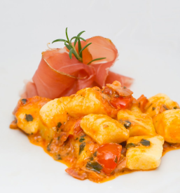 Domača gostilna z žlikrofi