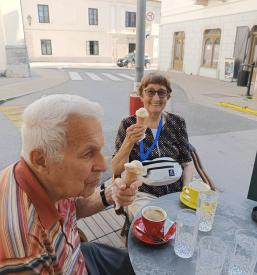 Demenci prijazna točka in dom upokojencev Vrhnika