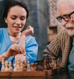 pomoč starostnikom na domu