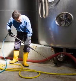 Poceni čistilni servis