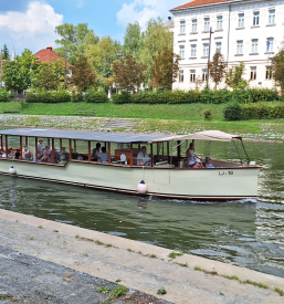 Vožnja po Ljubljanici z ladjico