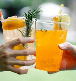 Kava bar delovni čas