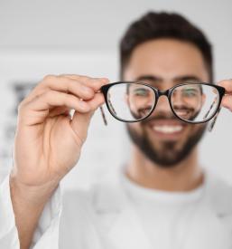 Ugodna kontrola dioptrije Ljubljana center