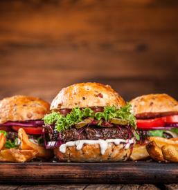 Ugoden hamburger Hoče