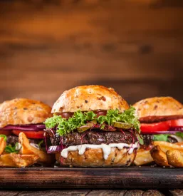 Ugoden hamburger Hoče