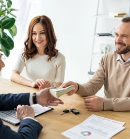 Sklenitev družinskega zavarovanja