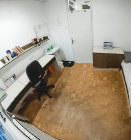 Dijaški dom, enoposteljna soba Maribor