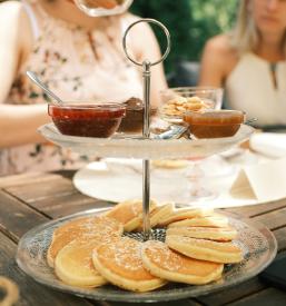 Finger food catering