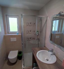 Cozy apartment with mountain view