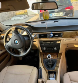 Notranje čiščenje avtomobila