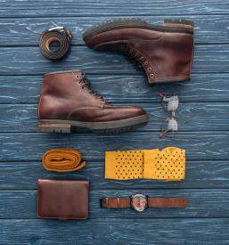 Nakup usnjenih čevljev Sežana