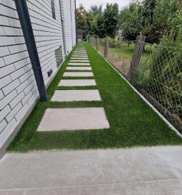 Quality grass maintenance Slovenia, abroad