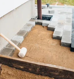 Tlakovanje Obala
