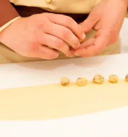 Pomoč v restavraciji