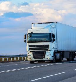 Cestni tovorni prevozi