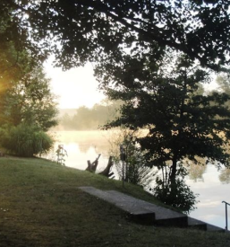 Ugoden kamp ob reki Kolpi