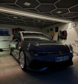 Ugodno čiščenje avtomobila Prekmurje