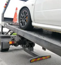 Kvalietna izdelava za nadgradnje za avtovleke Slovenija