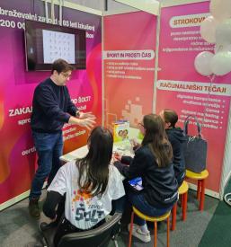 Jezikovni, strokovni in navtični tečaji Ljubljana