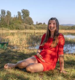 Nosečniška fotografija Rakek