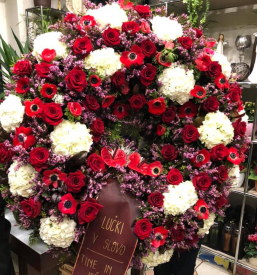 Dostava žalnega cvetja Domžale