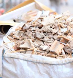 Gradbeni material - pesek