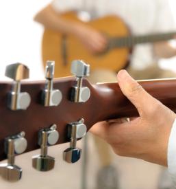 Kvalitetno Poučevanje kitare Novo mesto