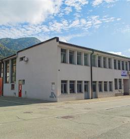 Professionelles Schweißen von farbigen und schwarzen Materialien Deutschland