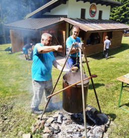 Planinsko društvo, zavetišče