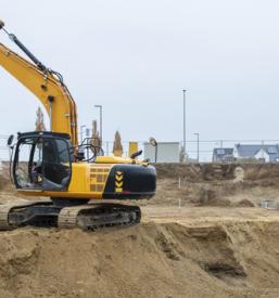 Ugodni gradbeni izkopi in čiščenje parcele