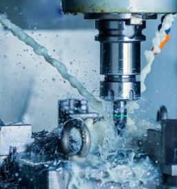 Günstige CNC-Metallverarbeitung Slowenien, Österreich