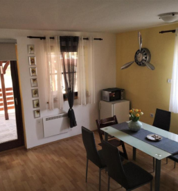 Hiška Čateške Toplice