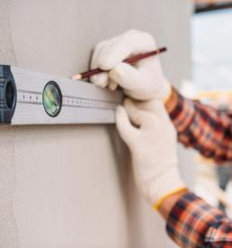 Upravljanje in vzdrževanje stanovanjskih in poslovnih objektov