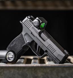 Kratkocevno orožje Sig Sauer Slovenija - Lab commerce d.o.o.